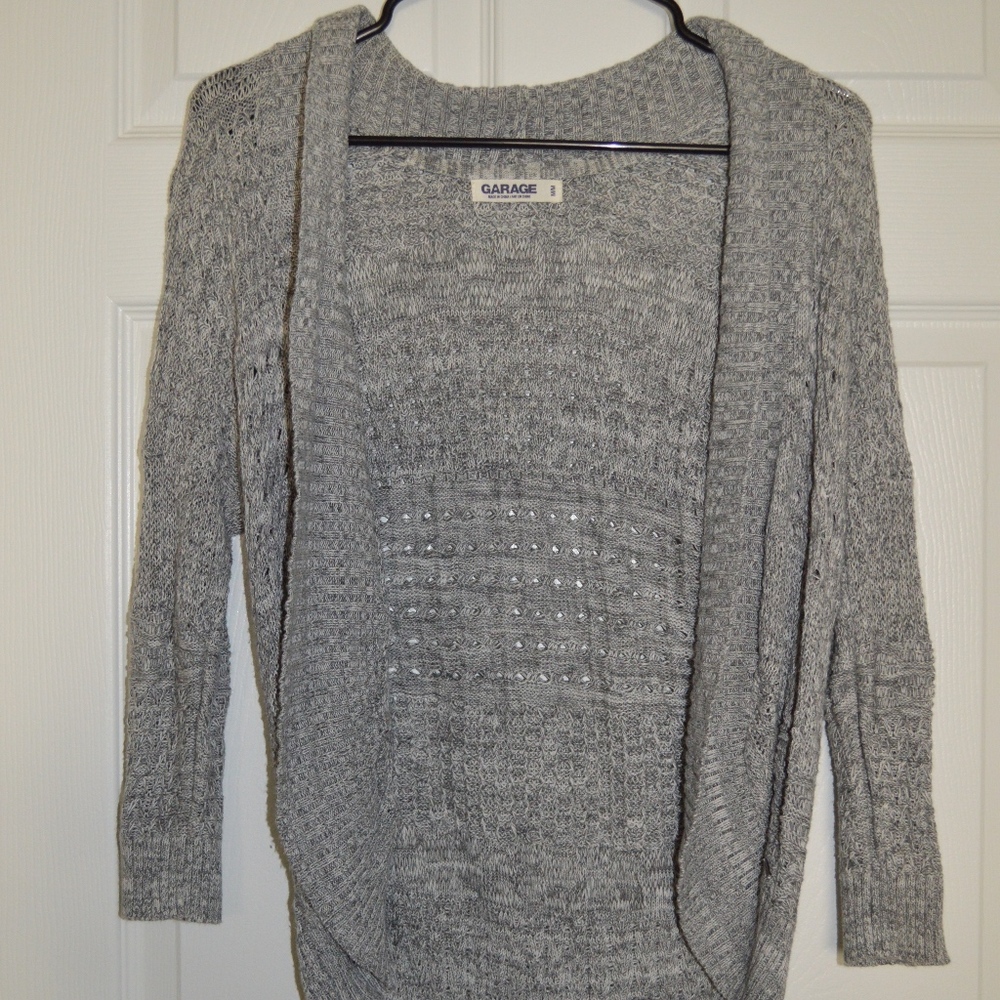 Grey 3/4 Sleeve Sweater
